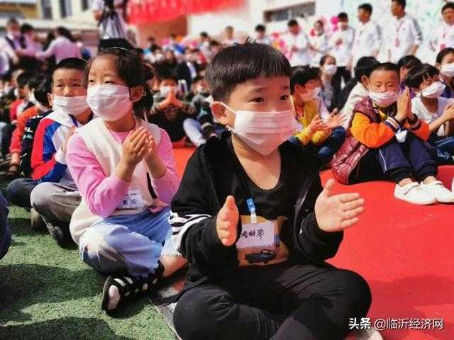 临沂E88爱心服务团“立少年志，强中国梦”大型公益活动启动